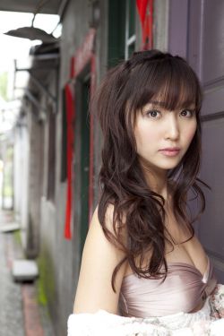 西条琉璃冲田杏梨三人